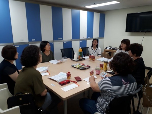 이룸아카데미 상반기 간담회 진행사진2