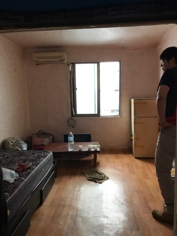 이사