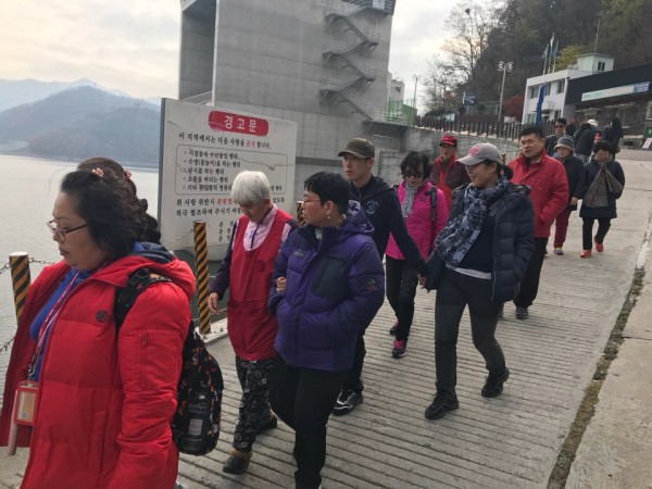 활동보조인 가을나들이 소양호로 이동