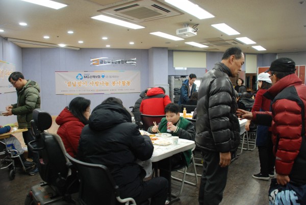 5층도떡국먹는중