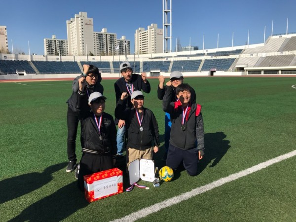 풋살 수상 기념사진