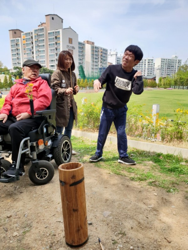 활동사진3