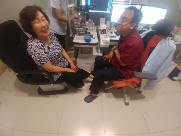 상담받는모습