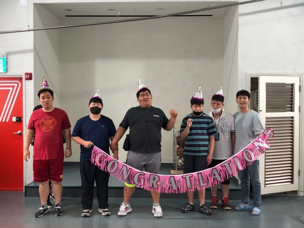 이룸아카데미 방학 전 마지막 단체사진!