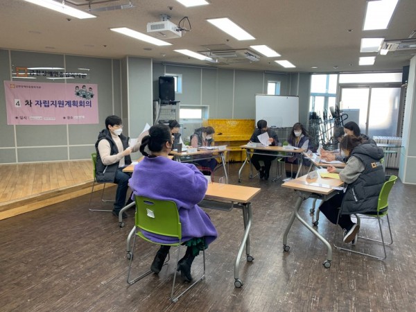 치료사 및 보호자 논의사진