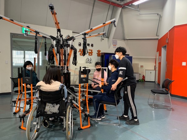 바디스파이더 운동기구 운동