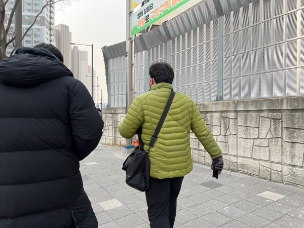 산책활동 중인 이용인