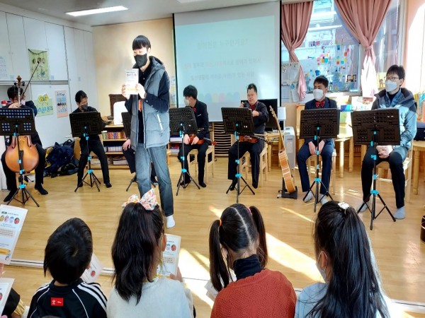 사회복지사의 이론교육