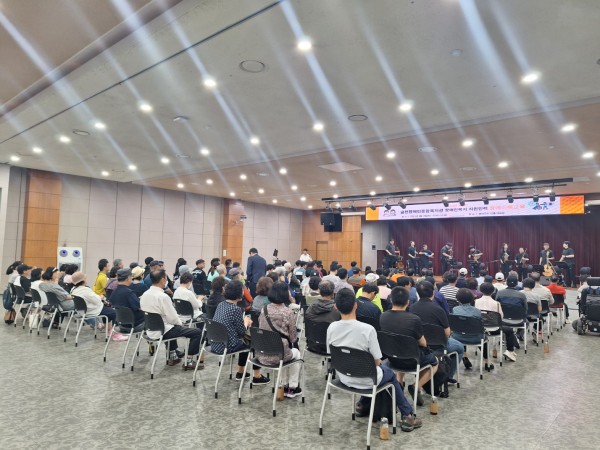 장애이해교육 진행 중인 모습