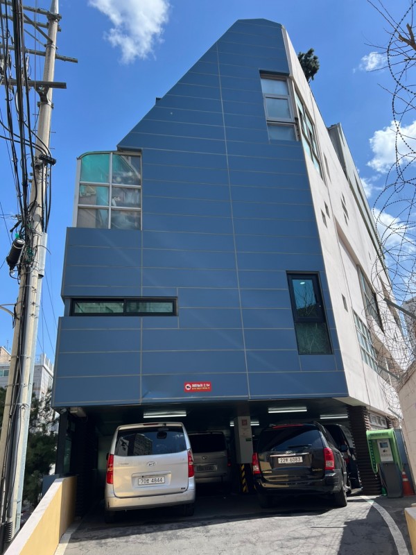 복지관 외벽청소 옆면 모습