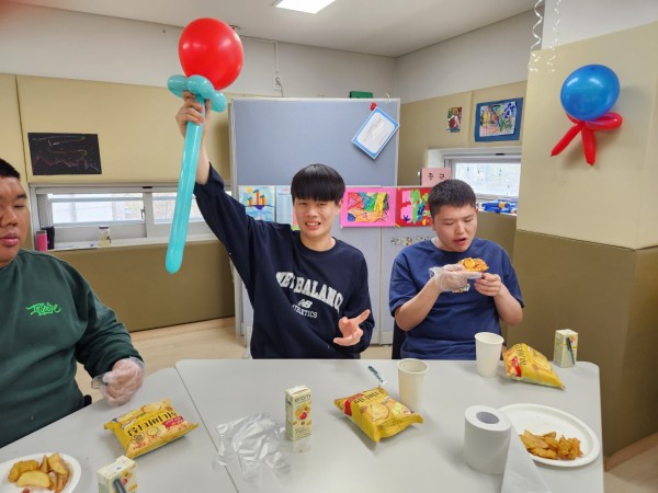 풍선으로꽃만들기