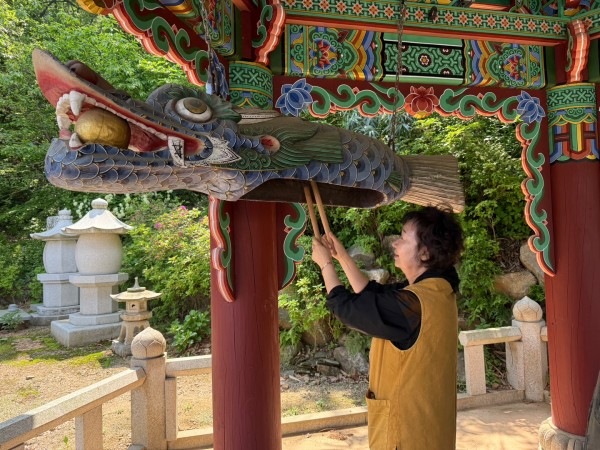 사찰 둘러보기