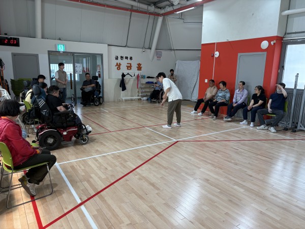 보치아 규정 설명해주는 담당자