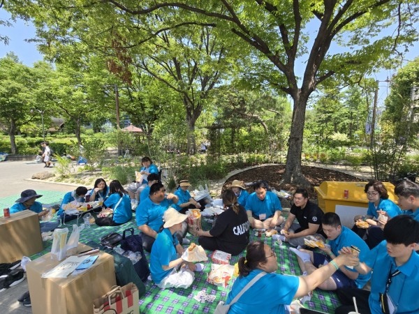 식사시간-맛있는  햄버거파티
