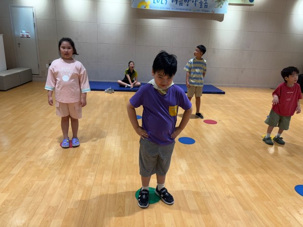 운동하는모습