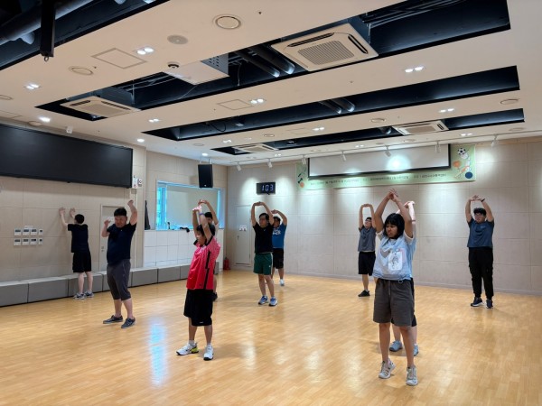 준비운동 하는 모습