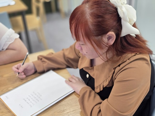 0aff3c62d34d44e79b81f5d4c7e8f956_1762144