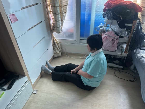 스스로 스트레칭 및 운동하는 법도 알려드리고 있습니다