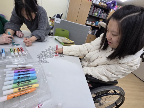 여자이용인들이 더 좋아하는 활동이예요