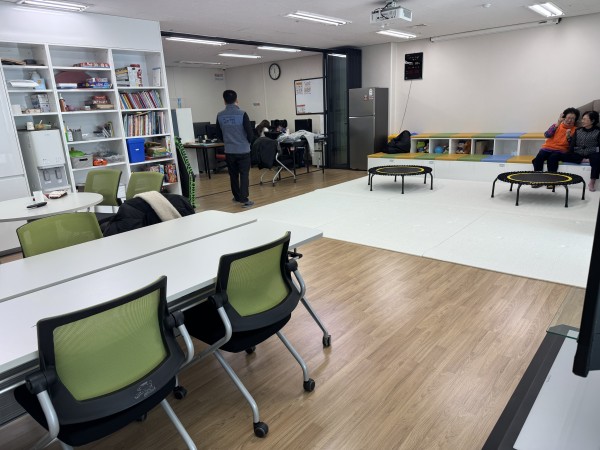 누구나 이용 가능한 열린공간의 모습