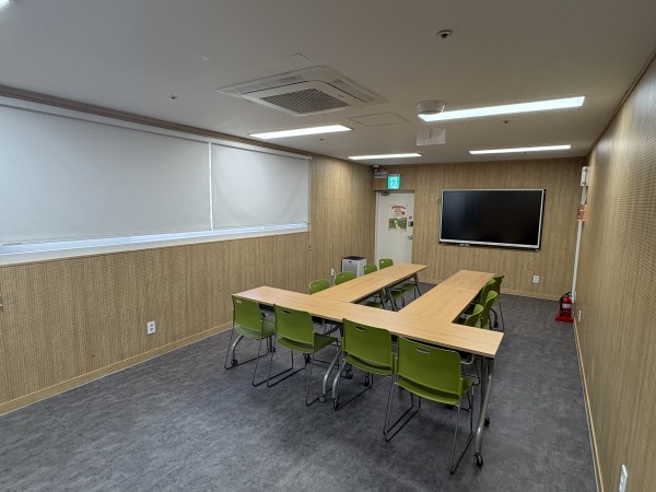 6교육실 내부 공사 완료된 사진