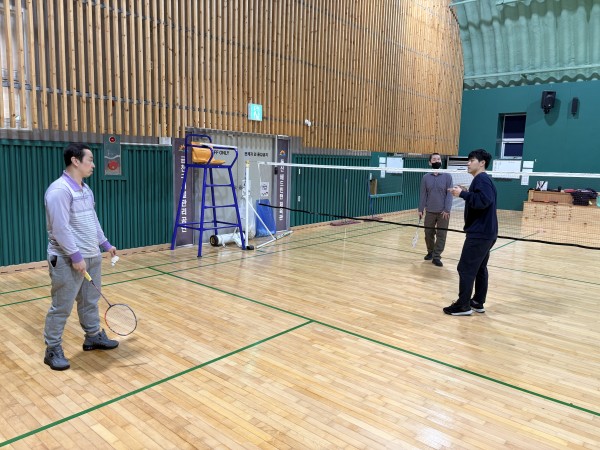 듀스에 관하여 이야기중